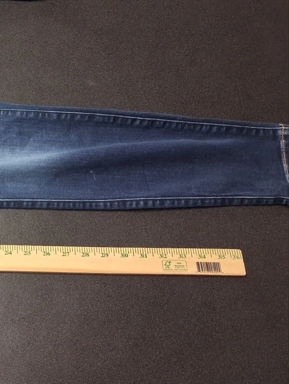 NWT Torrid Super Soft Jeggings Size 16R Dark Blue Distressed Stretch